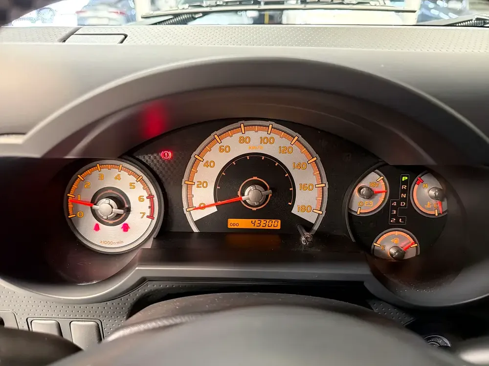2,260pm Zero Down Available Toyota FJ Cruiser GXR 2022 - GCC Specs - Image 9