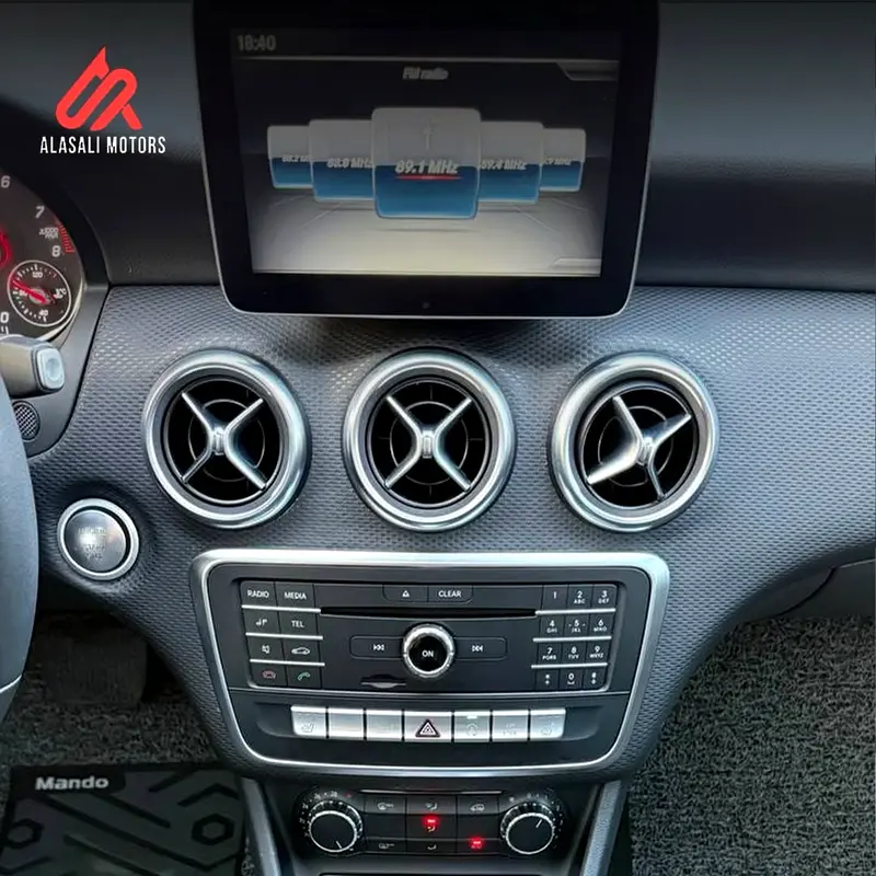 Mercedes A-200 2018 Imported from Korea Gcc  specifications - Image 13