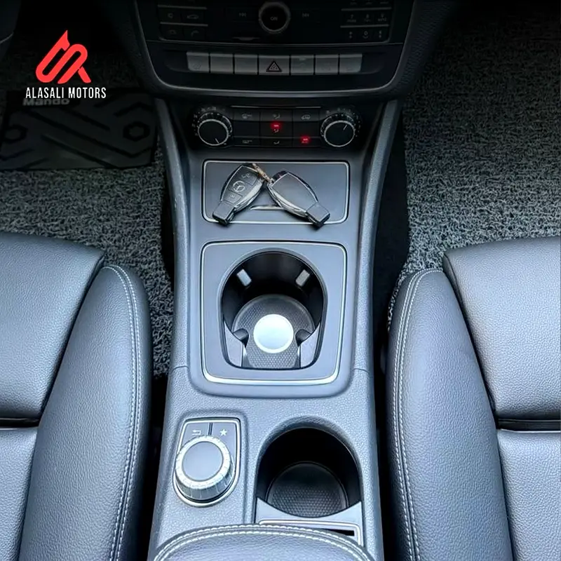 Mercedes A-200 2018 Imported from Korea Gcc  specifications - Image 14