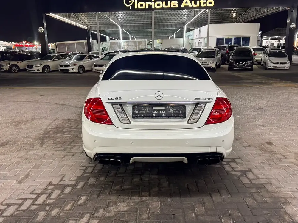 مرسيدس CL 500 موديل 2011 خليجي بحالة ممتازه محول CL63 بدون حوادث توب نظافه فل اوبشن رقم .1 - Image 11