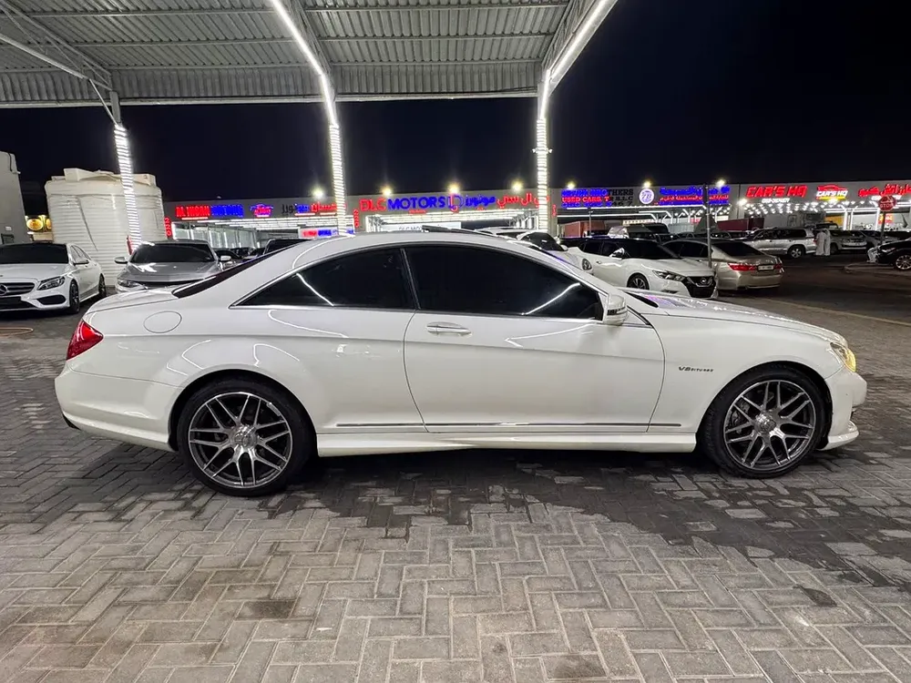 مرسيدس CL 500 موديل 2011 خليجي بحالة ممتازه محول CL63 بدون حوادث توب نظافه فل اوبشن رقم .1 - Image 15
