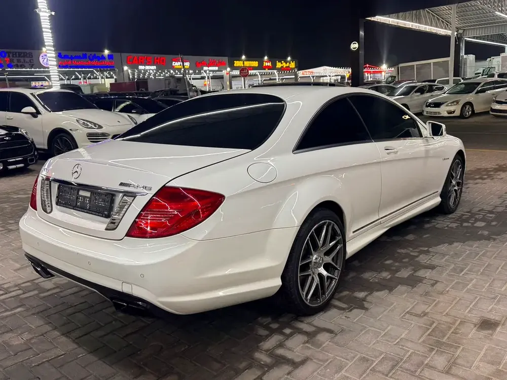 مرسيدس CL 500 موديل 2011 خليجي بحالة ممتازه محول CL63 بدون حوادث توب نظافه فل اوبشن رقم .1 - Image 4