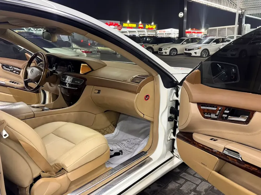مرسيدس CL 500 موديل 2011 خليجي بحالة ممتازه محول CL63 بدون حوادث توب نظافه فل اوبشن رقم .1 - Image 8