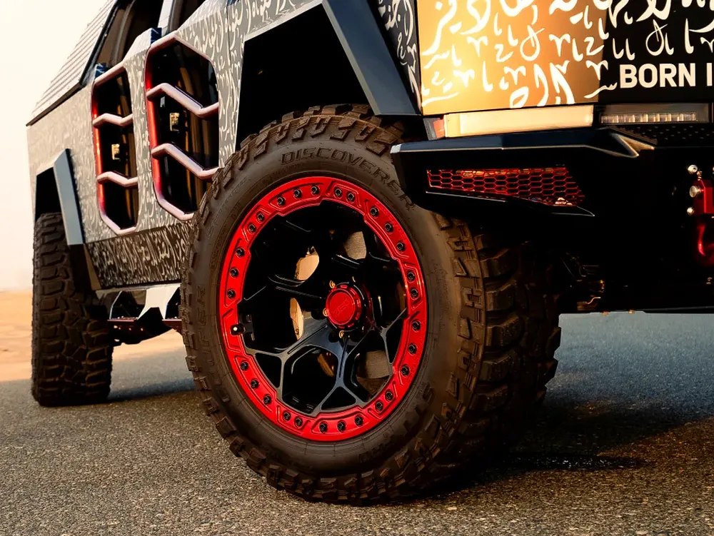 2024 Tesla Cybertruck All-Wheel Drive (American Specs) - Brand New! - Image 6