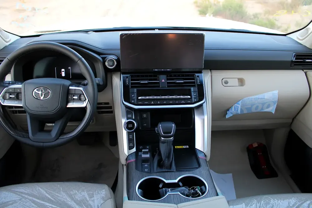 LHD - TOYOTA LANDCRUISER 300 3.3L V6 DIESEL TWIN TURBO VXR - EXPORT ONLY TO CONGO - Image 14