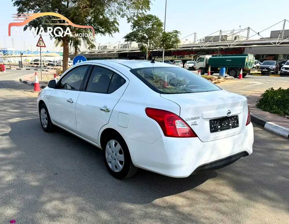 NISSAN SUNNY SV 2023 GCC - Image 4