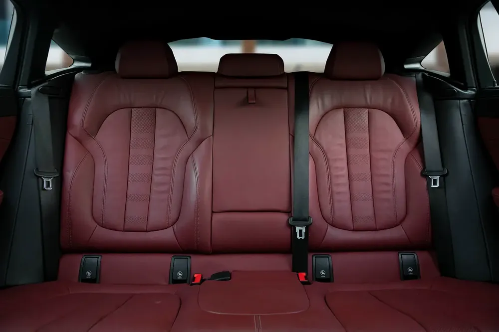 3,525 P.M |  X6 | 0% Downpayment |  BMW (AGMC) Service Contract to Jan 2027! - Image 12