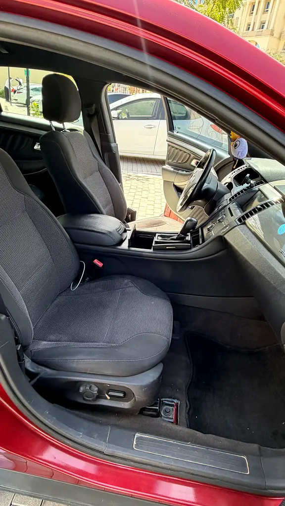 Ford Taurus 2015 - Urgent Sale, Negotiable - Image 7