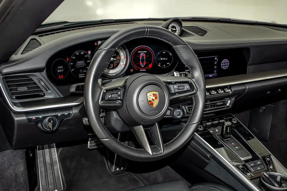 2024 Porsche 911 Turbo S - European Specs - Top Conditions - Image 9