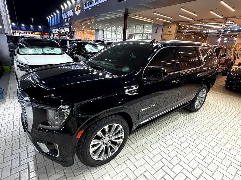 GMC Yukon Denali 2023 | GCC Specs | Pristine Condition - Image 10