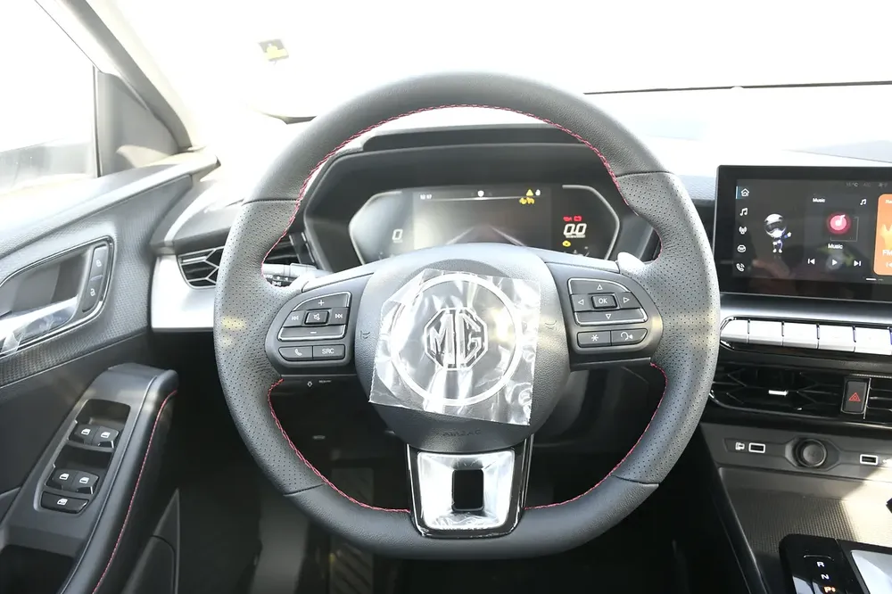 2025 MG GT 1.5L Turbo Full option ( Ready Stock) - Image 20