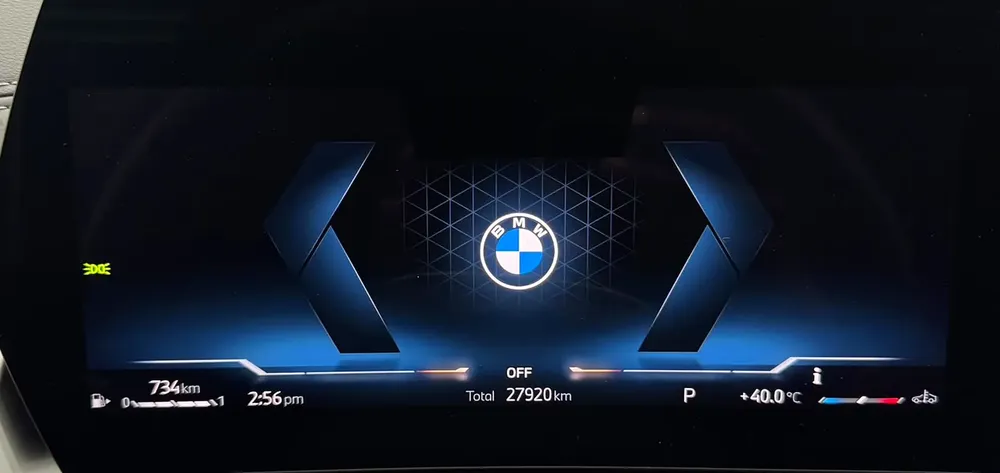 BMW X2 SDrive 18i | GCC | Original paint | Low mileage | AGMC Full service history - Image 14