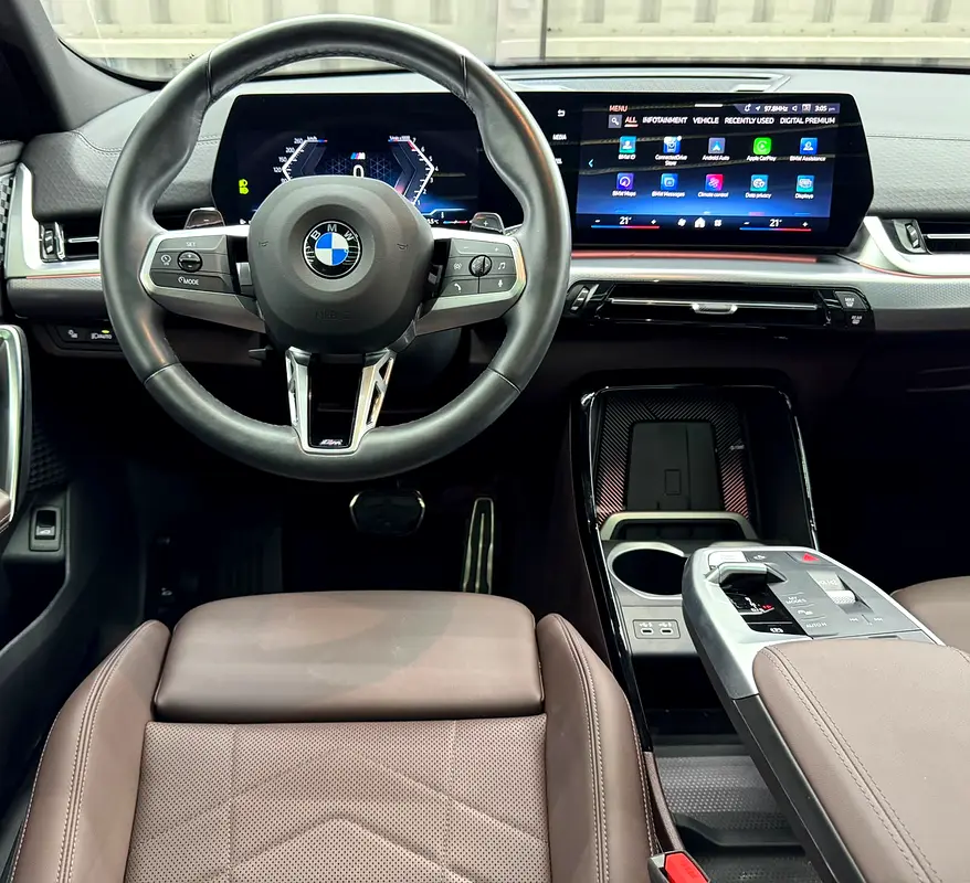 BMW X2 SDrive 18i | GCC | Original paint | Low mileage | AGMC Full service history - Image 16