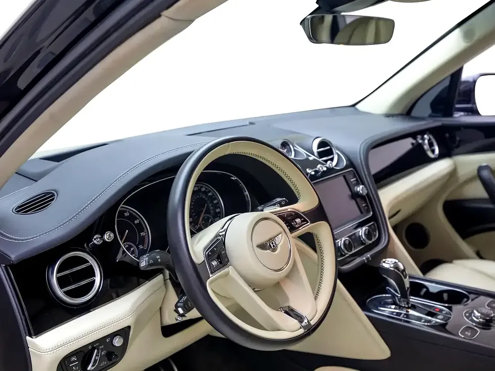 2019 | Bentley | Bentayga | With Warranty and Service Contract - Image 8