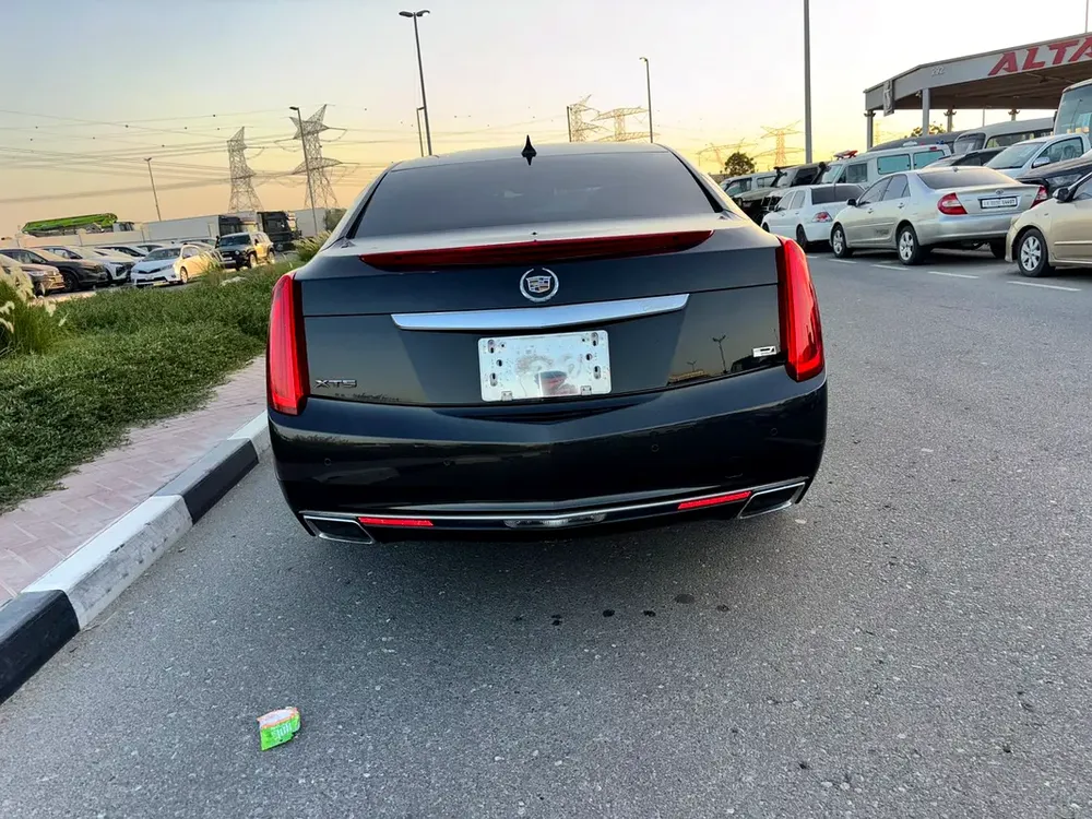 SUPER CLEAN XTS PLATINUM PANORAMIC SUNROOF 68000 KM FRESH JAPAN IMPORTED - Image 4