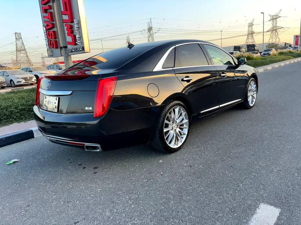 SUPER CLEAN XTS PLATINUM PANORAMIC SUNROOF 68000 KM FRESH JAPAN IMPORTED - Image 5