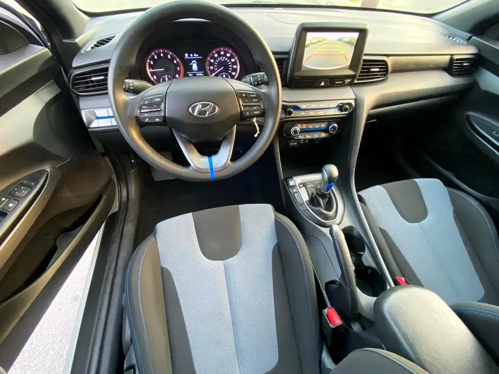 2019 Hyundai Veloster GLS - American Specs - Image 11