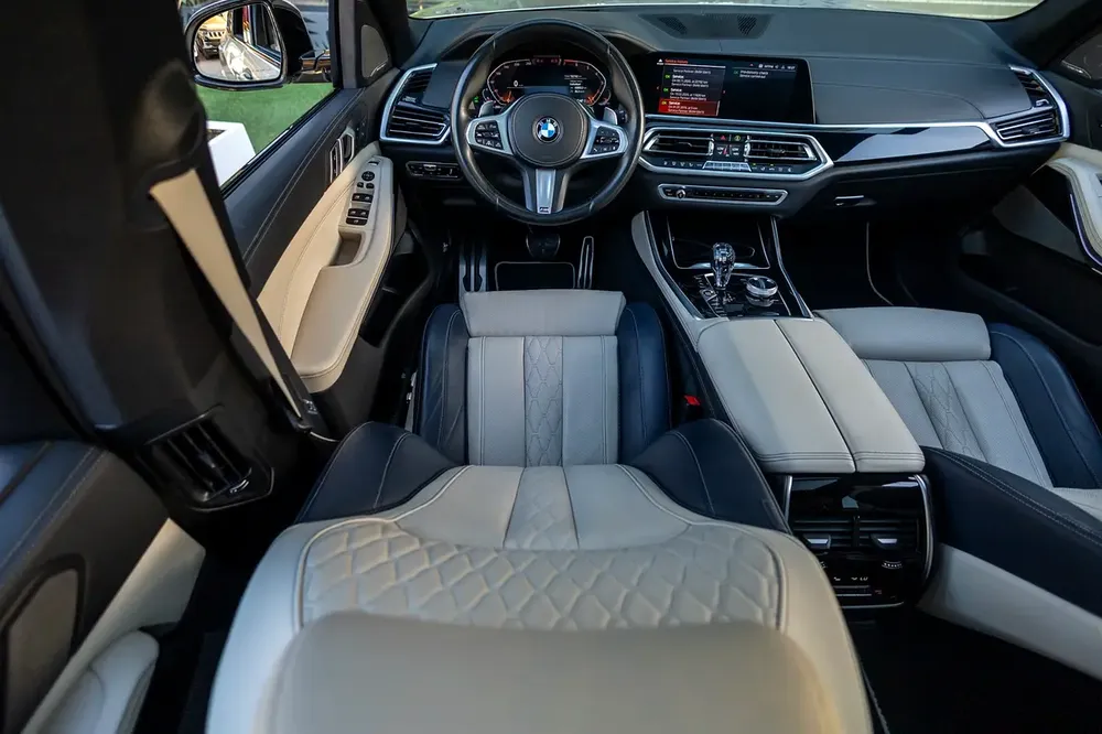 BMW X5 xDrive50i M-Sport 2019 GCC | Warranty - Image 14