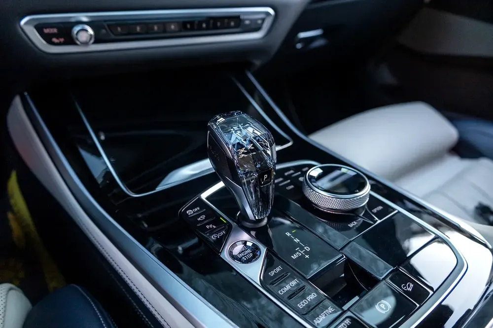 BMW X5 xDrive50i M-Sport 2019 GCC | Warranty - Image 17