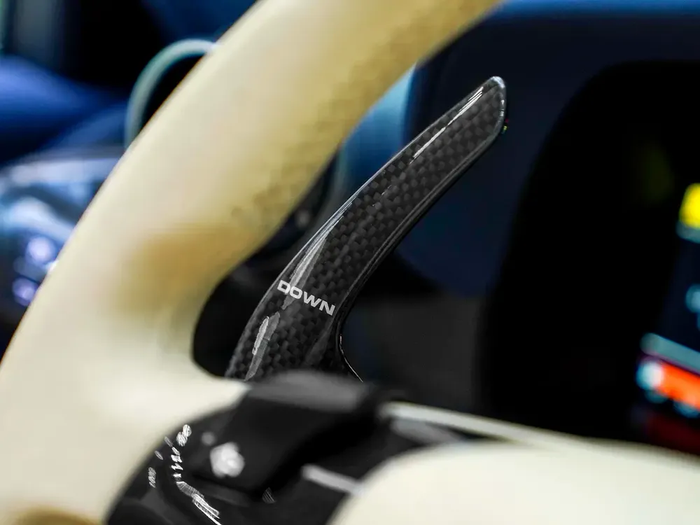 F8 SPIDER 2022 - ONLY 3260 KM - UNDER DEALER’S FREE CONTRACT SERVICE - SUSPENSION LIFTER - Image 11