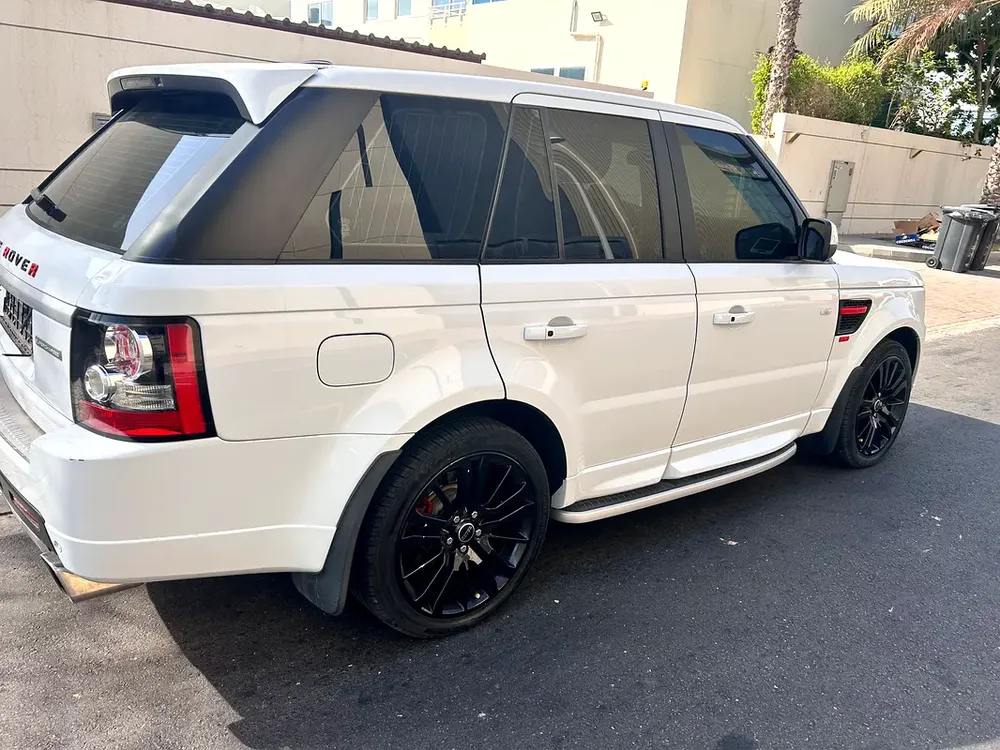 Land Rover Range Rover sport - Image 6