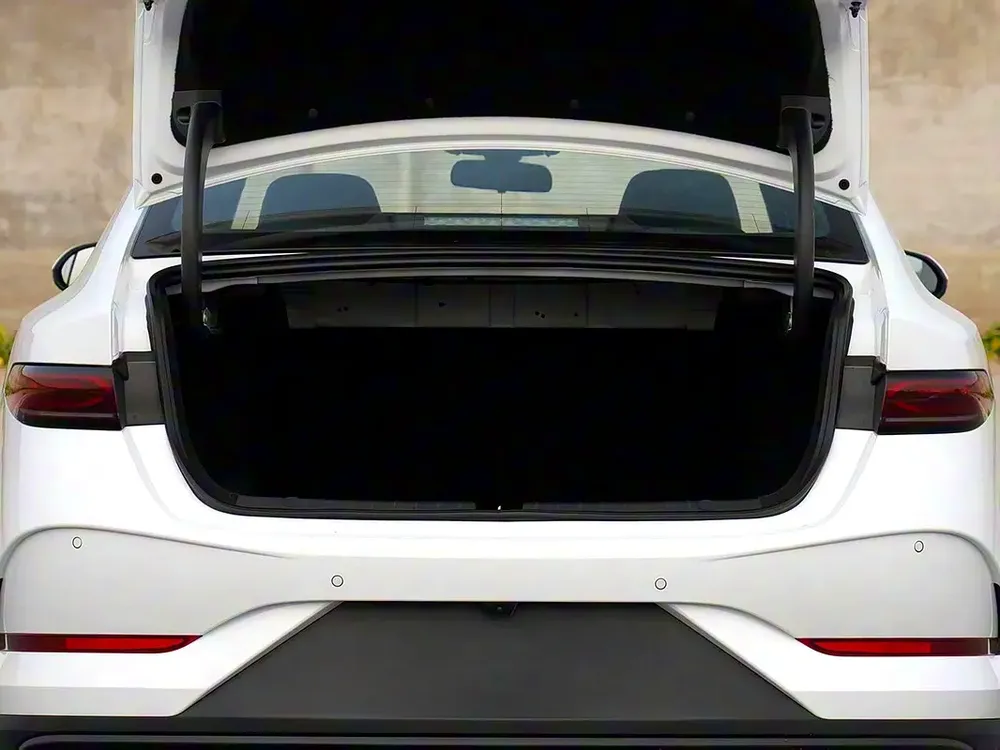 BYD Qin Plus - Image 12