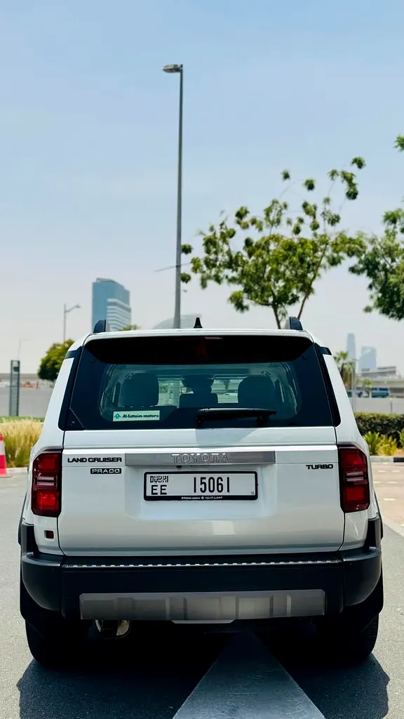 Toyota Prado GXL 2025 GCC Specs - Image 5
