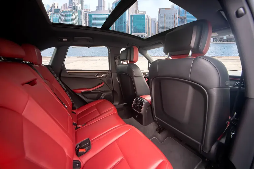 4,600 P.M | 0% Down-Payment | Porsche Warranty | More Options Macan+ - Image 11