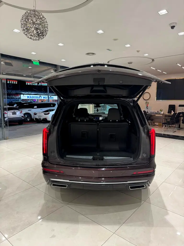 2023 Cadillac XT5 - American Specs - Excellent Condition - Image 13