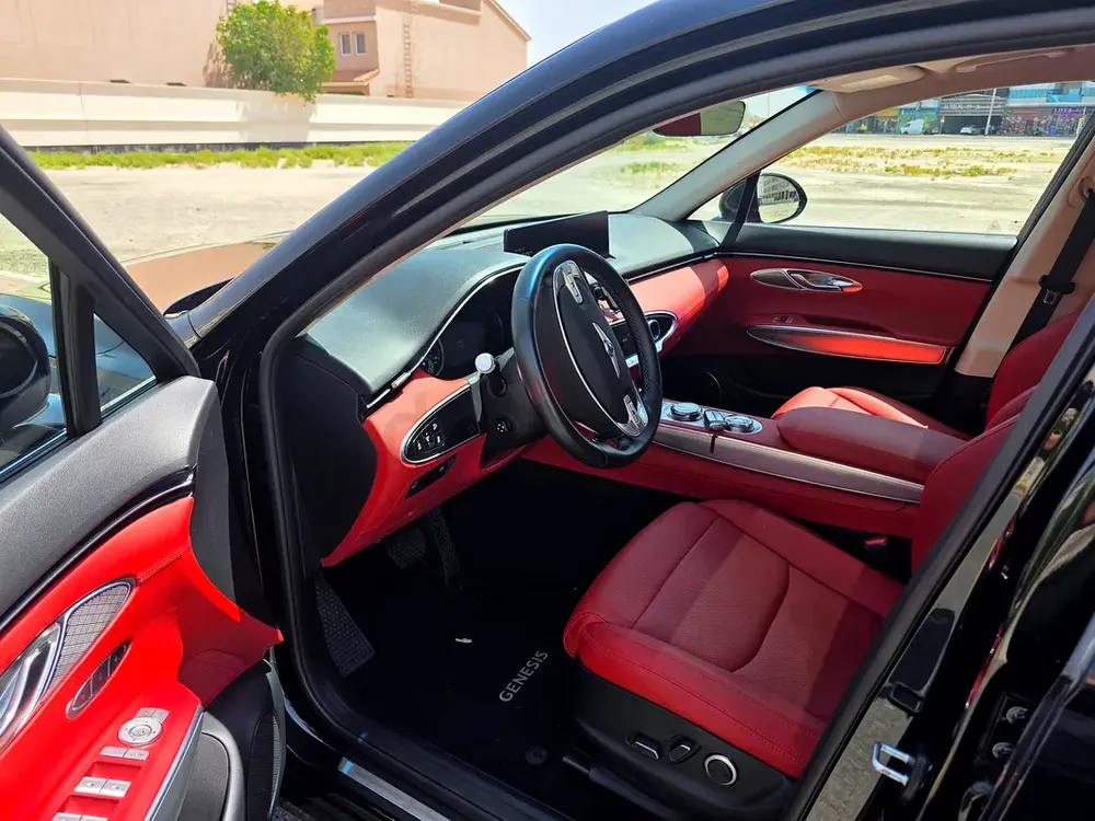 2022 Genesis GV70 2.5T - American Specs - GCC Resale - Image 5
