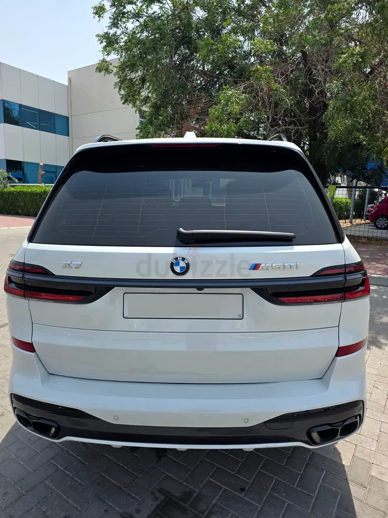 🔥 2024 BMW X7 M60i – GCC | 1 Owner | Full Option | Like New | Warranty - Image 10