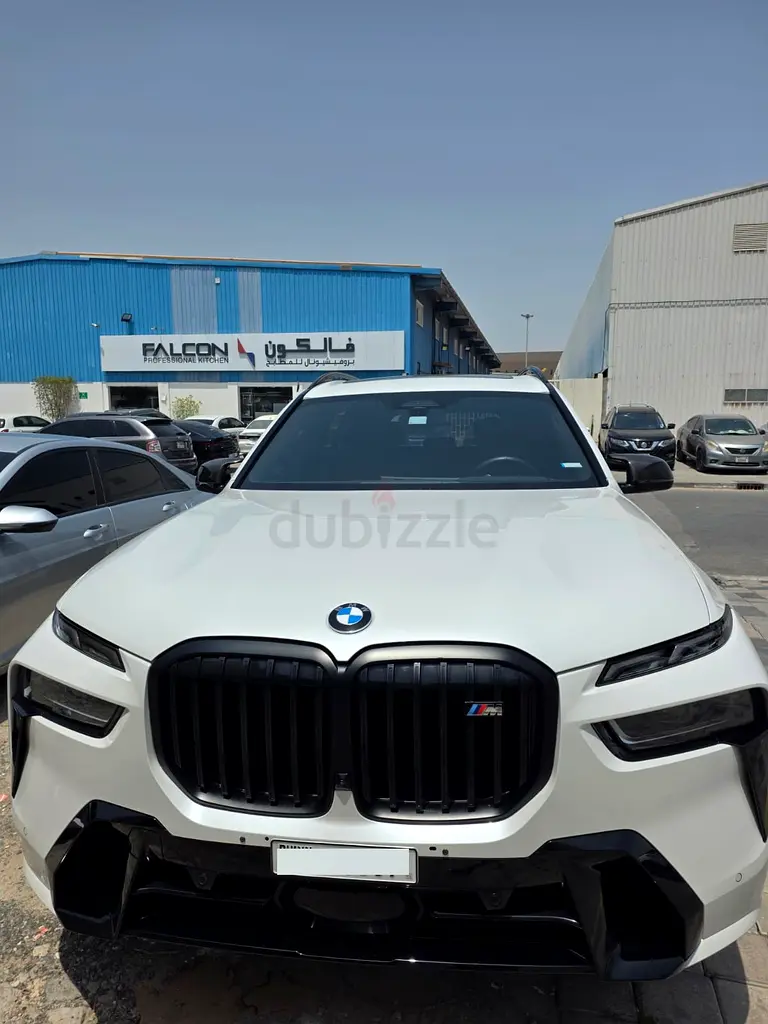 🔥 2024 BMW X7 M60i – GCC | 1 Owner | Full Option | Like New | Warranty - Image 11