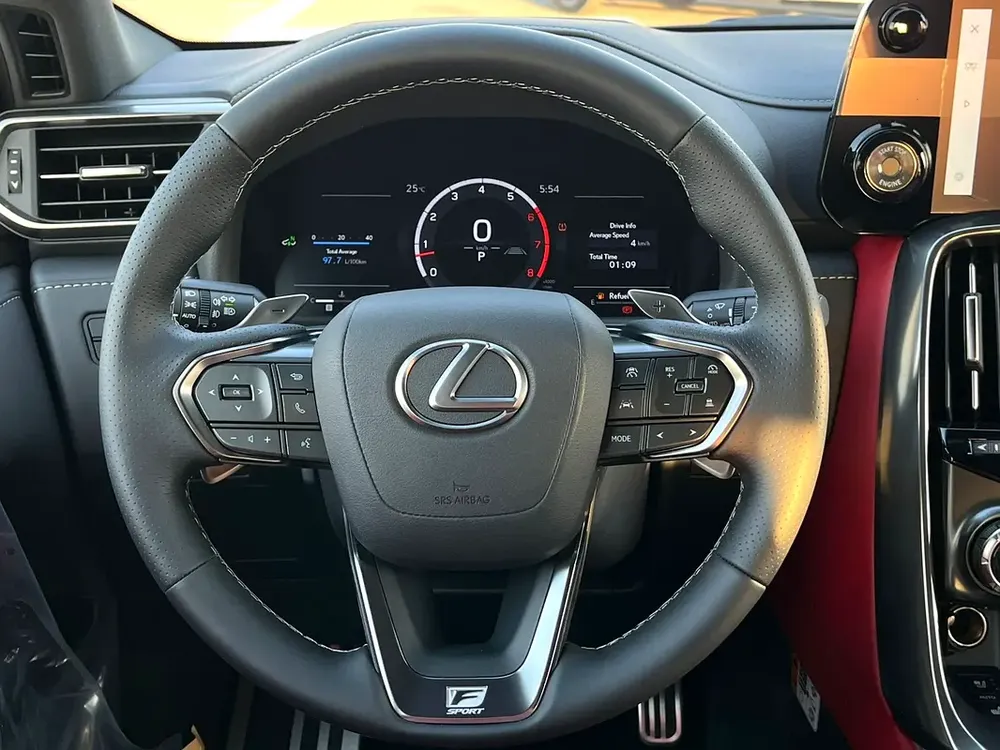 Lexus LX 600 F Sport  - GCC Specs - EXPORT PRICE - Image 12