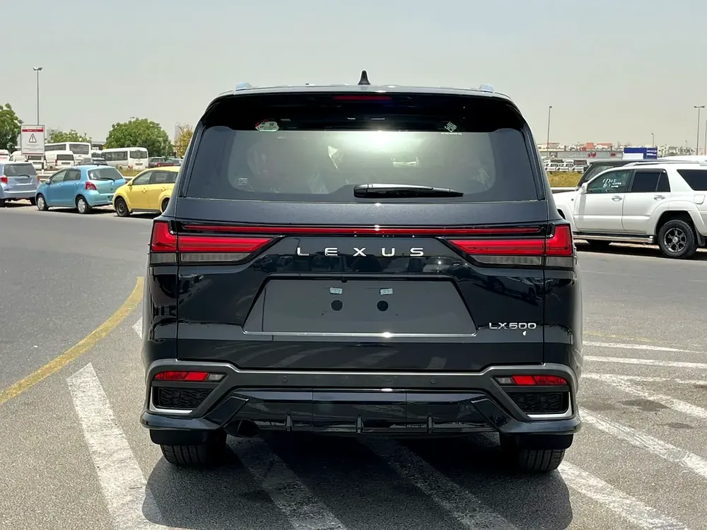Lexus LX 600 F Sport  - GCC Specs - EXPORT PRICE - Image 6