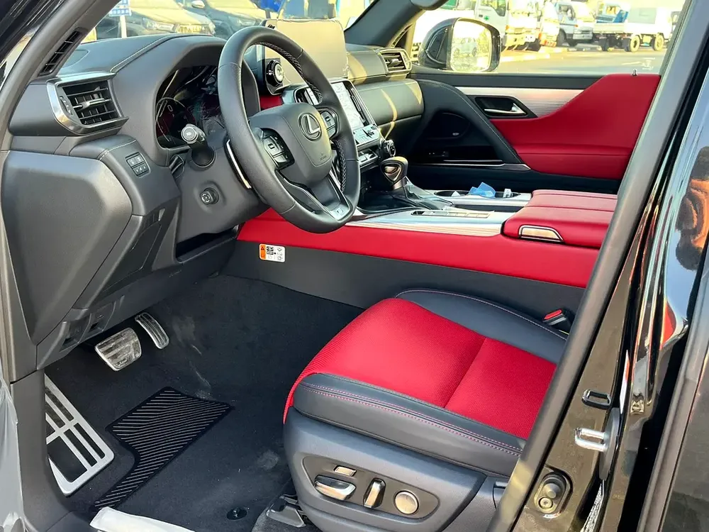 Lexus LX 600 F Sport  - GCC Specs - EXPORT PRICE - Image 8