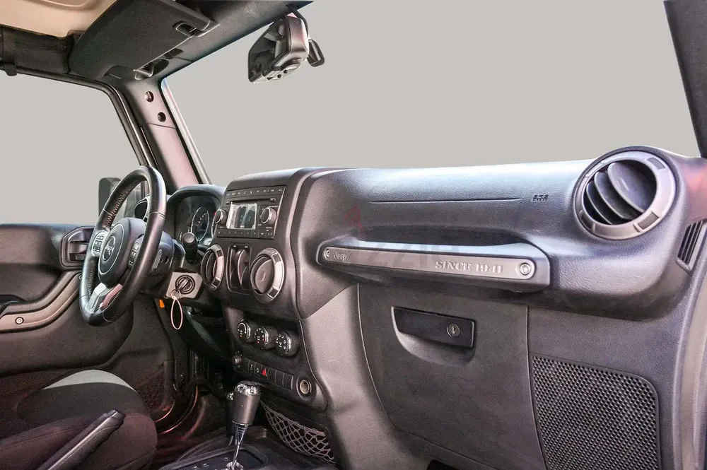 AED 1325/month | 2017 Jeep Wrangler  | GCC Specs | Ref#418711 - Image 9
