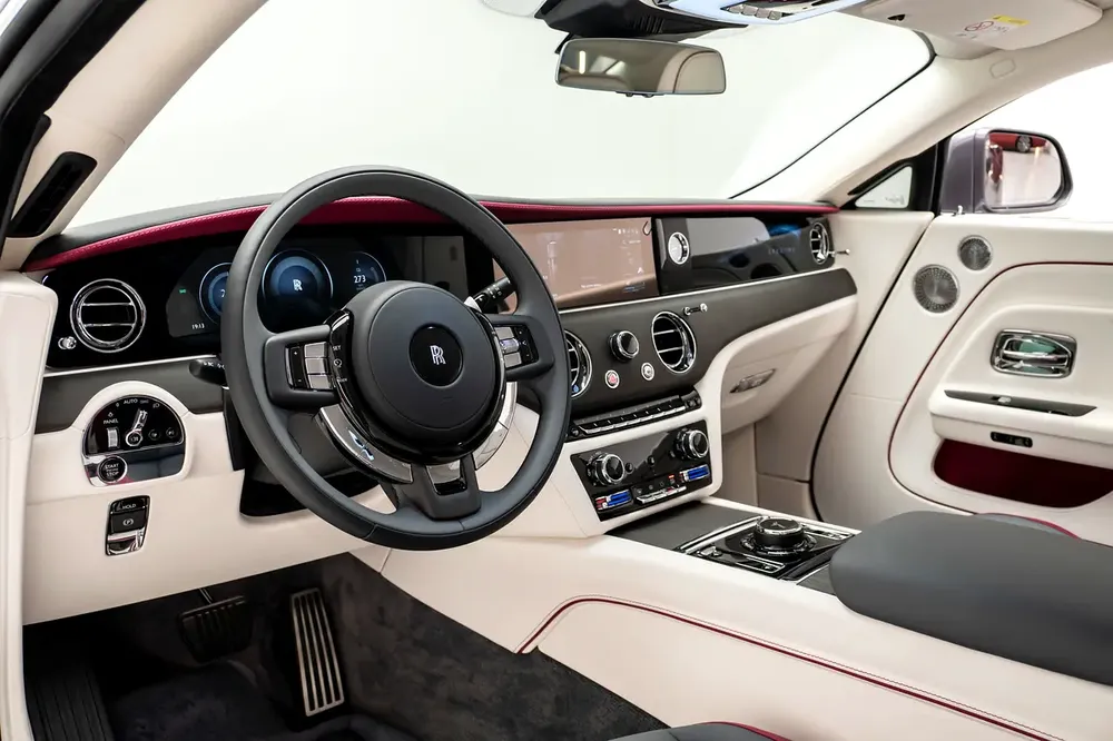 GCC SPECS AGMC WARRANTY AND SERVICE CONTRACT - 2024 ROLLS ROYCE SPECTRE SILVER BADGE + STARLIGHT - Image 8
