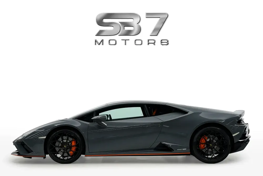 Lamborghini Huracan EVO COUPE 2021 GCC DEALER WARRANTY - Image 5