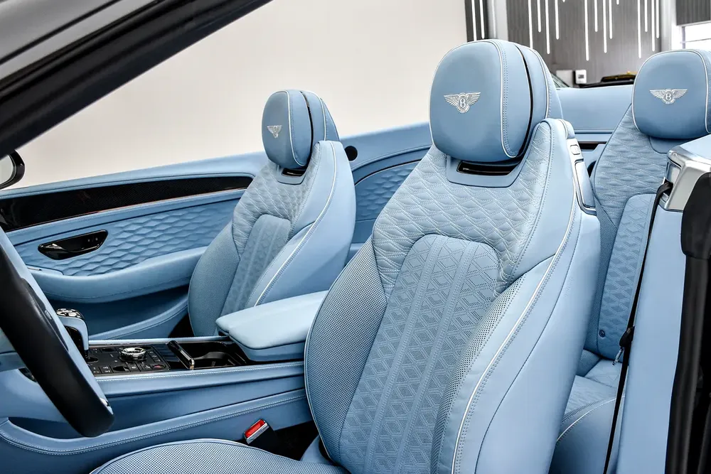2025 Bentley Continental GTC Speed - European Specs - - Image 9