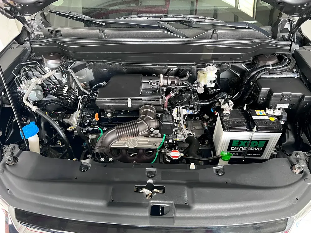 2025 Suzuki Grand Vitara GLX - (1 Year 20,000 Km FREE Service Contract) Warranty Until April 2032 - Image 13