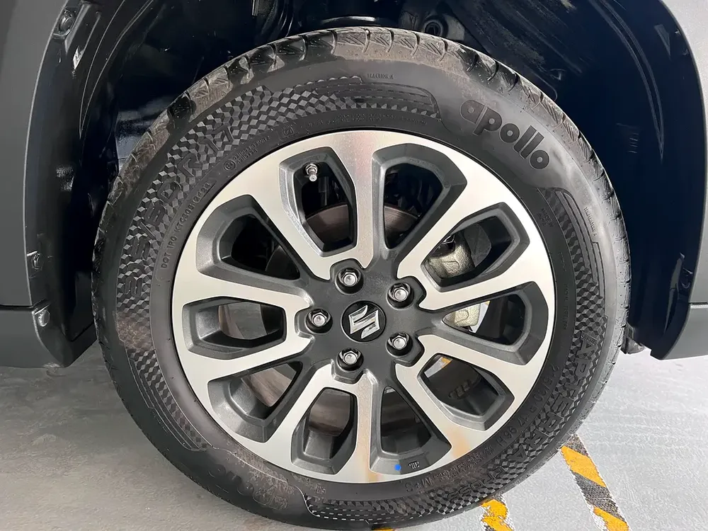 2025 Suzuki Grand Vitara GLX - (1 Year 20,000 Km FREE Service Contract) Warranty Until April 2032 - Image 15