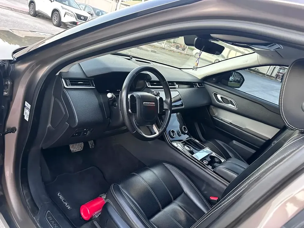 2020 Land Rover Range Rover Velar P250 S | GCC Specs | Pristine Condition - Image 4