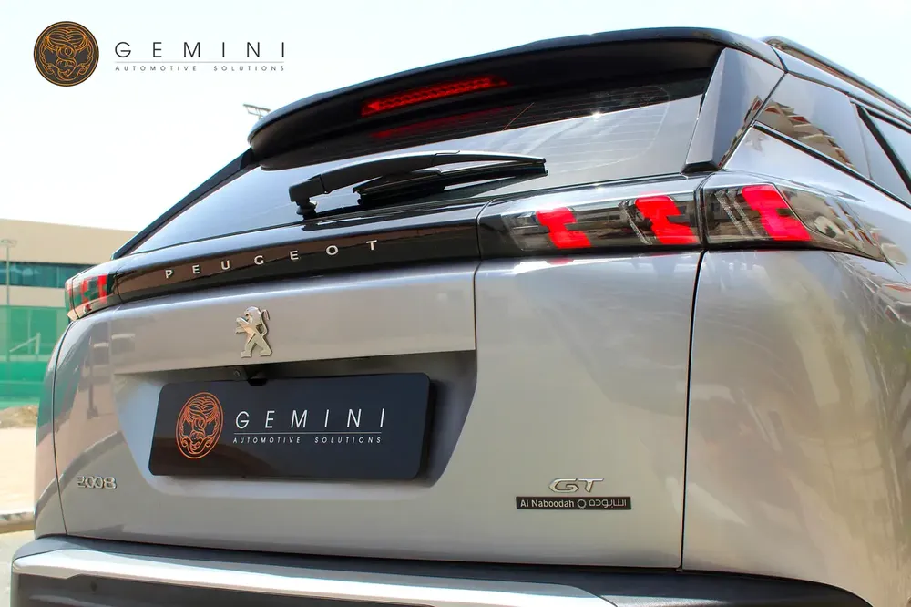 Peugeot 2008 1.2 PureTech GT Line 2023 - GCC Specs - Like New! - Image 9