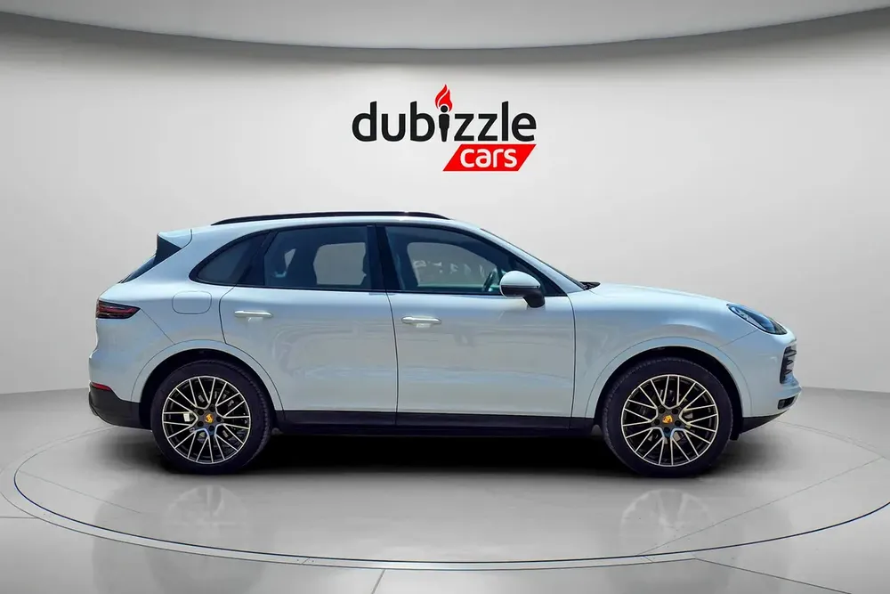 AED 2502/month | 2018 Porsche Cayenne  | GCC Specs | Ref#453077 - Image 4