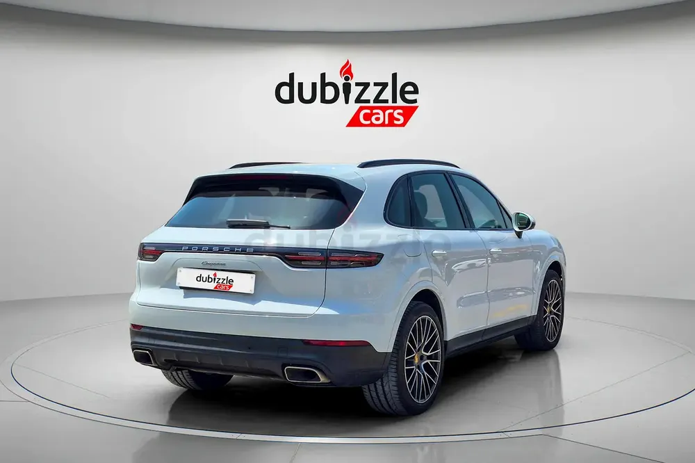 AED 2502/month | 2018 Porsche Cayenne  | GCC Specs | Ref#453077 - Image 6
