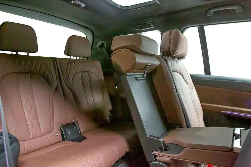 BMW X7 40i M Sport Pro (REF NO# 157207) - Image 7