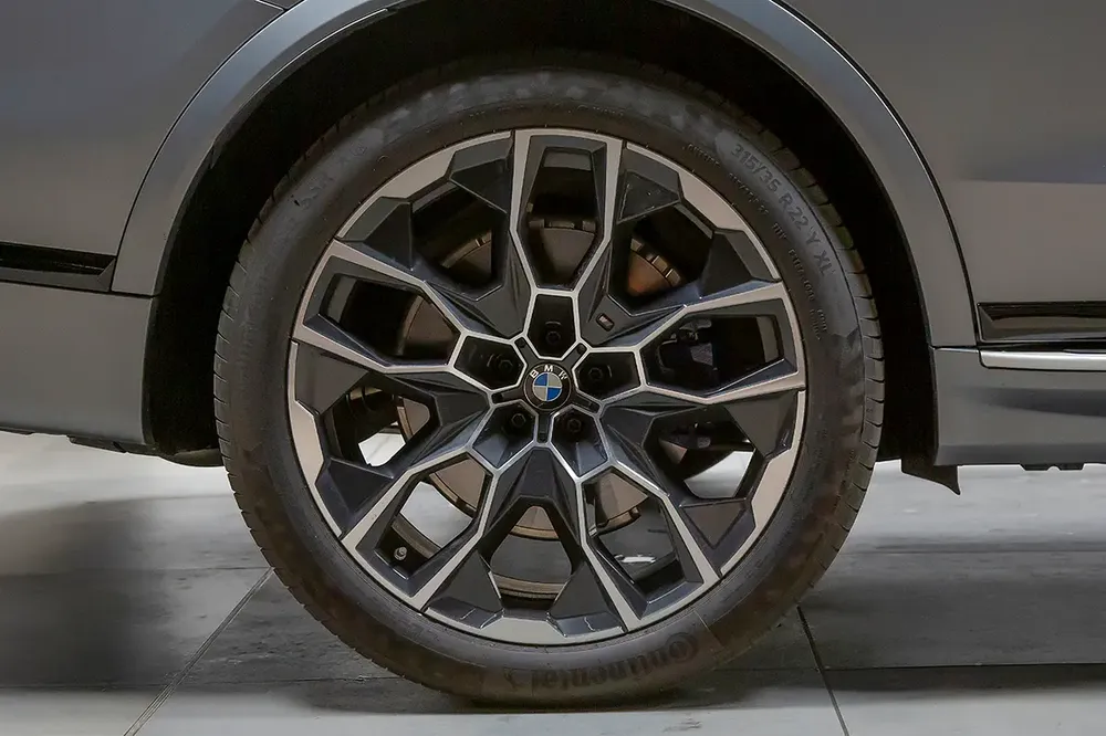 BMW X7 40i M Sport Pro (REF NO# 157207) - Image 8