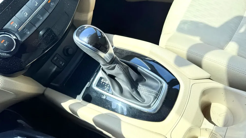 1 YR / 20,000 KM WARRANTY | 2.5 S | GCC | AED 999 PM - Image 17