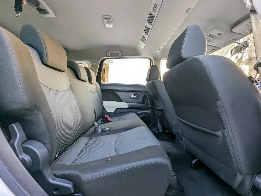 Toyota Rush 2022 GCC EX Prestine Condition Car Low KM Perfect Family 7 Seat SUV - Image 9
