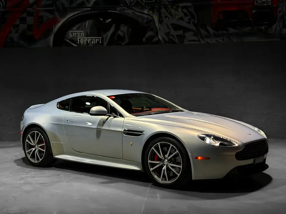 Aston Martin V8 Vantage S SP10 2016 GCC specs - Image 5